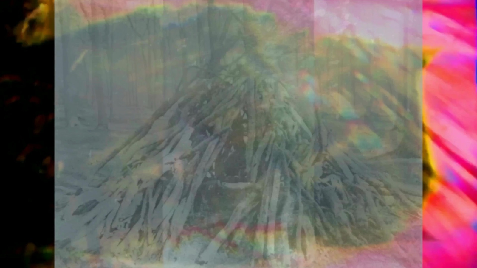 Pink and green layered rocky form in Sol Alegria Del Mare Alias Yume Nikki.